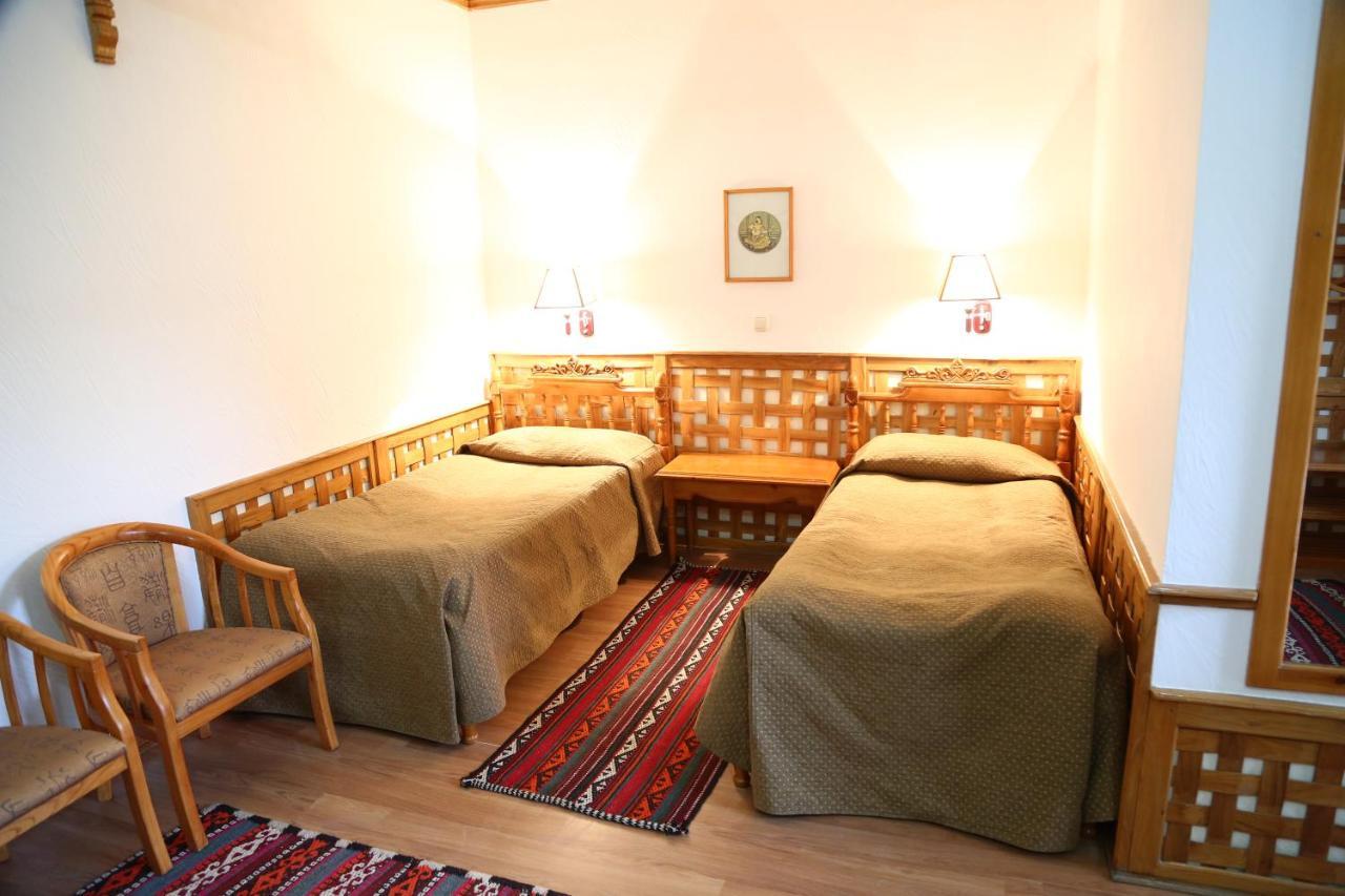 Malika Classic Hotel Самарканд Екстериор снимка