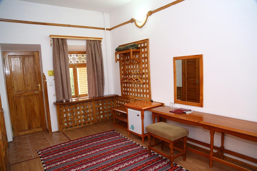 Malika Classic Hotel Самарканд Екстериор снимка