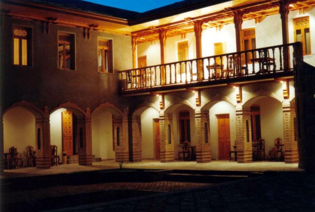 Malika Classic Hotel Самарканд Екстериор снимка